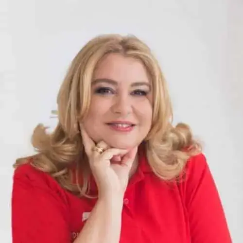 Dr Mandalina Simon