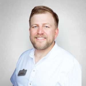 Dr. Maxym Kopylov guided dental implant surgery specialist
