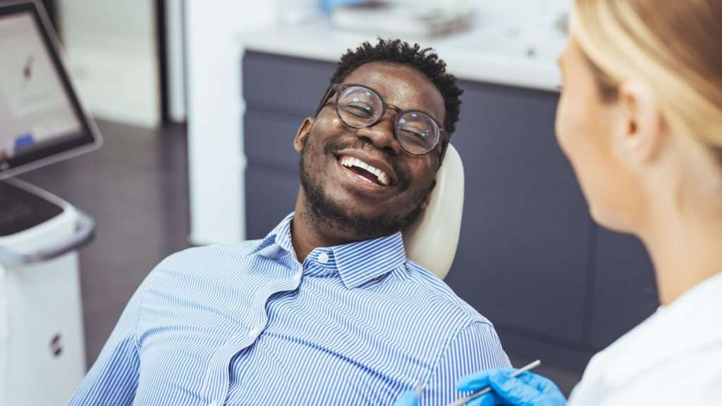 Smile with dental implants Smile24h