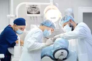 Cirurgia de implantes nasais